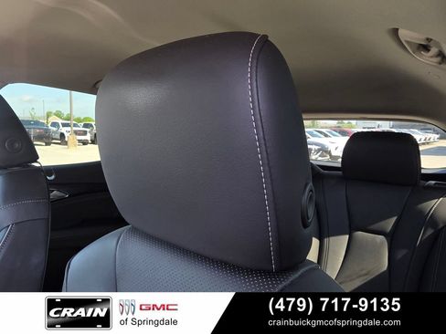 Used 2023 Buick Envision Essence AWD/4WD image 22