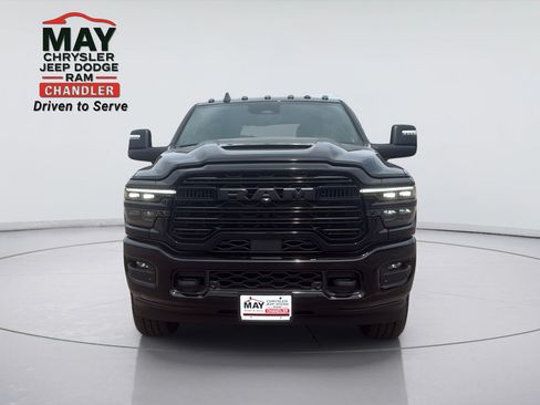 New 2026 RAM 2500 Laramie AWD/4WD image 2