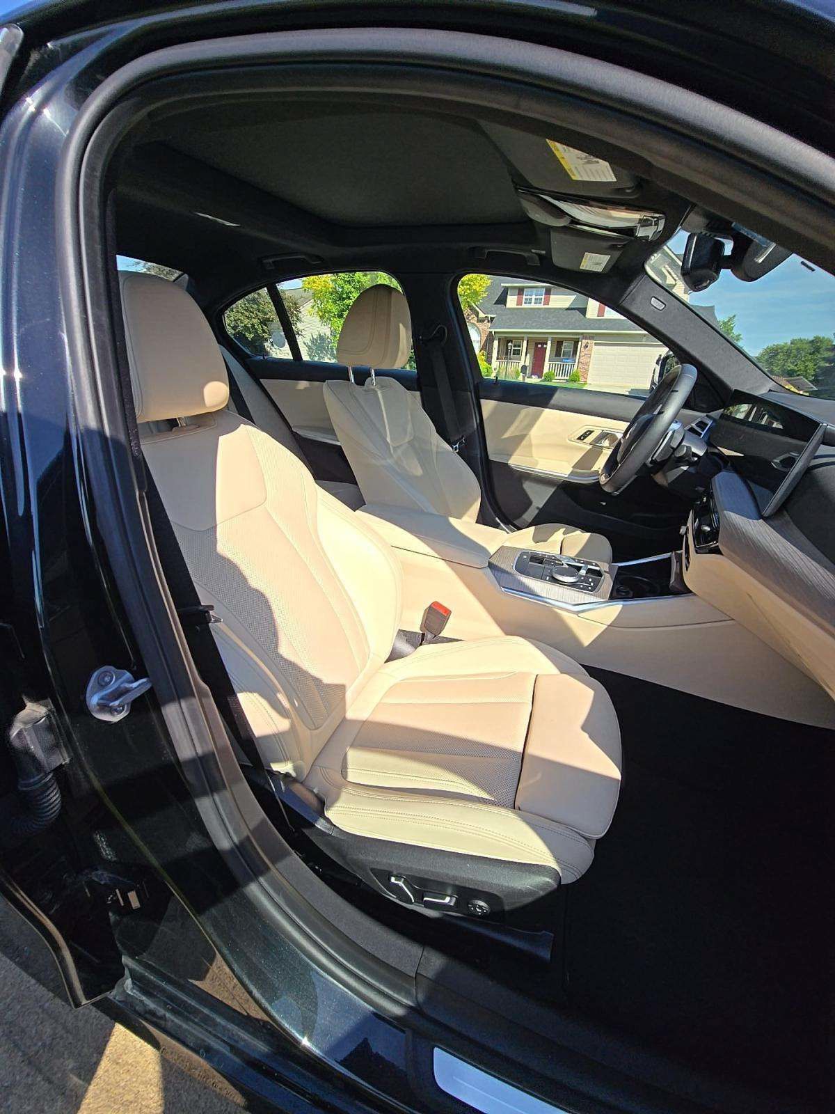 Used 2025 BMW 330i Sedan RWD image 31