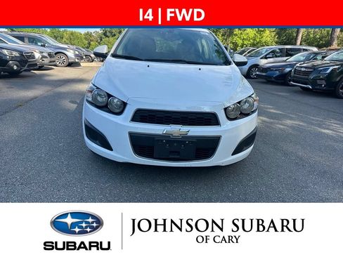 Used 2015 Chevrolet Sonic LT FWD image 2
