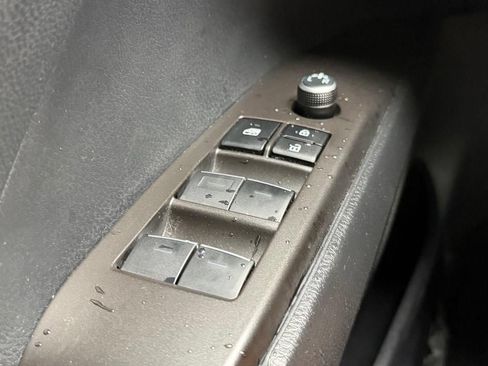Used 2023 Toyota Camry XSE FWD image 18