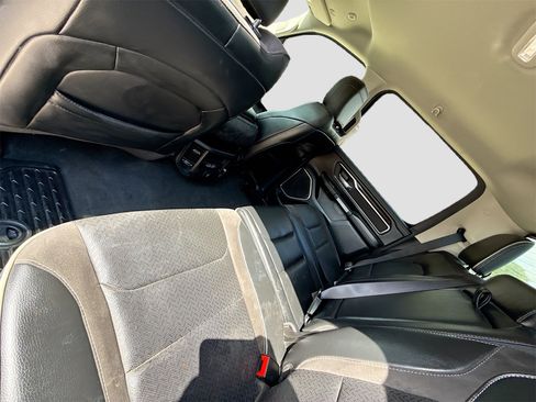 Used 2022 RAM 1500 Laramie image 23