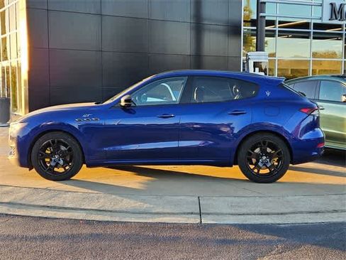 Used 2022 Maserati Levante GT image 4