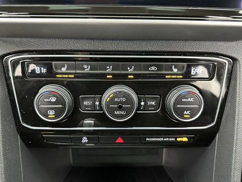 Used 2022 Volkswagen Atlas SEL AWD/4WD image 19