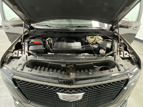 Used 2021 Cadillac Escalade ESV Sport Platinum w/ LPO, ONYX Package image 47