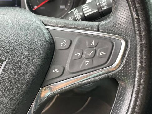 Used 2021 Chevrolet Equinox LT AWD/4WD image 15