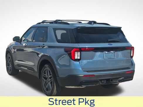 New 2026 Ford Explorer ST-Line w/ ST-Line Street Pack image 19