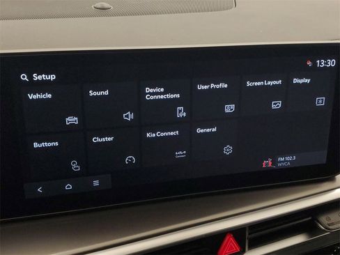 Used 2024 Kia Sorento LX image 18