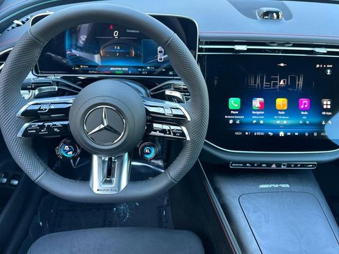 New 2026 Mercedes-Benz E 53 AMG e 4MATIC Sedan image 26