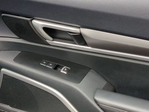 Used 2025 Kia Telluride S image 37