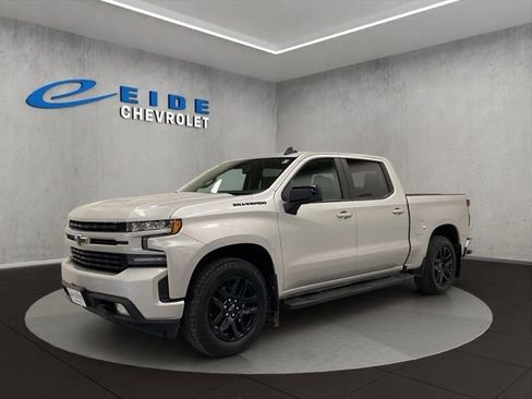 Used 2021 Chevrolet Silverado 1500 RST w/ Convenience Package II AWD/4WD image 8