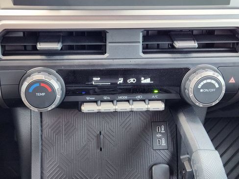 Used 2025 Toyota 4Runner SR5 RWD image 19