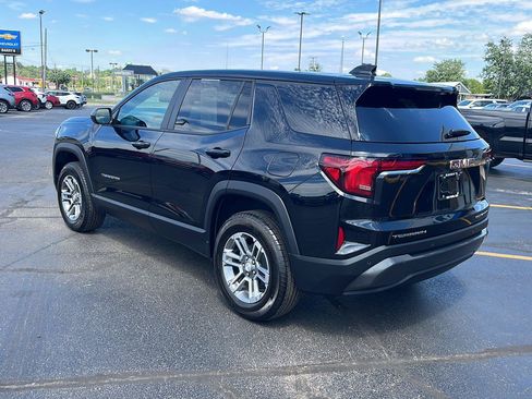 Used 2026 GMC Terrain Elevation FWD image 3