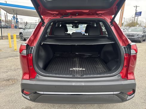 Used 2026 Toyota Corolla Cross XSE w/ Convenience Package image 29