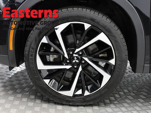 Used 2024 Mitsubishi Outlander SE AWD/4WD image 33