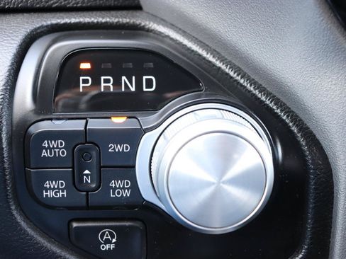 Used 2025 RAM 1500 Laramie AWD/4WD image 45