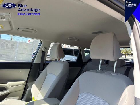 Used 2025 Kia Soul LX FWD image 18
