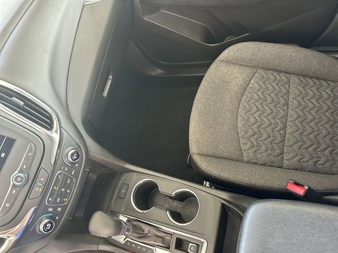 Certified 2024 Chevrolet Equinox LT image 25