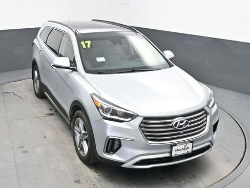 Used 2017 Hyundai Santa Fe Limited AWD/4WD image 26