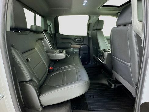 Used 2022 GMC Sierra 1500 Denali w/ Driver Alert Package II AWD/4WD image 28