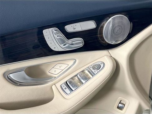 Used 2017 Mercedes-Benz GLC 300 4MATIC Coupe image 16