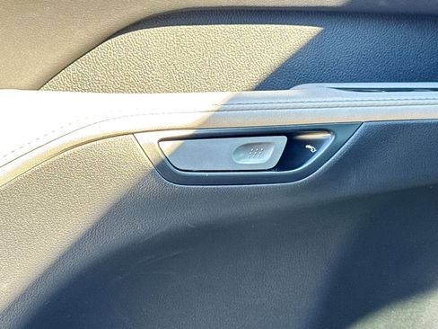 Used 2025 Lexus RX 350 Premium Plus w/ Convenience Package image 14