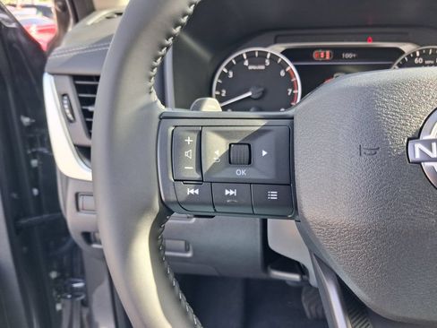 Used 2026 Nissan Rogue SV FWD image 20