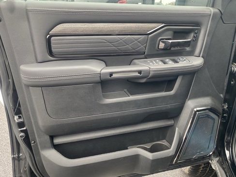 New 2026 RAM 2500 Limited image 12