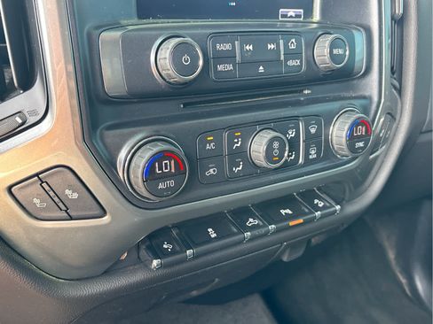 Used 2018 Chevrolet Silverado 1500 LT w/ All Star Edition AWD/4WD image 16