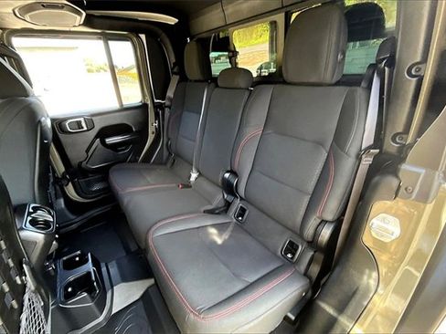 Used 2020 Jeep Gladiator Rubicon image 28