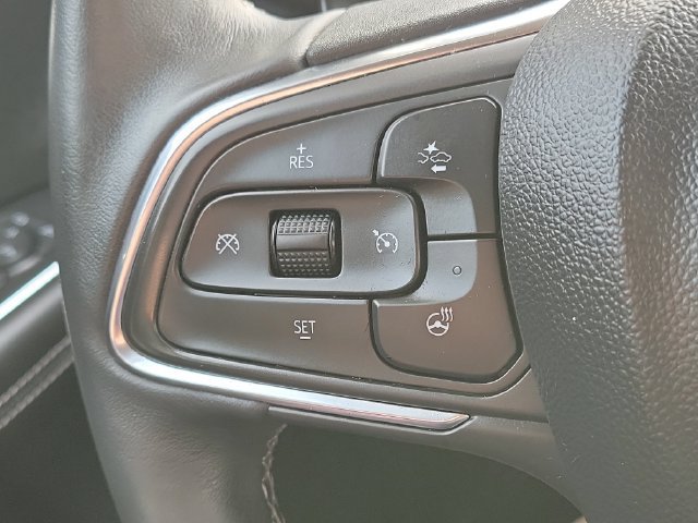 Certified 2023 Buick Envision Essence AWD/4WD image 12