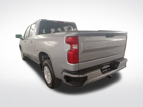 Used 2025 Chevrolet Silverado 1500 LT RWD image 6