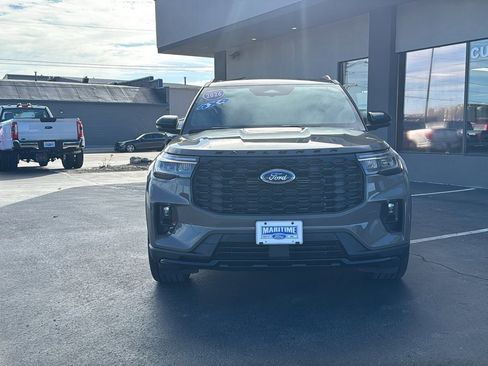 New 2026 Ford Explorer ST-Line image 12