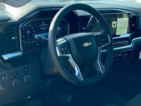 New 2026 Chevrolet Silverado 1500 LT image 10