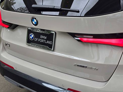 New 2026 BMW X1 xDrive28i AWD/4WD image 13