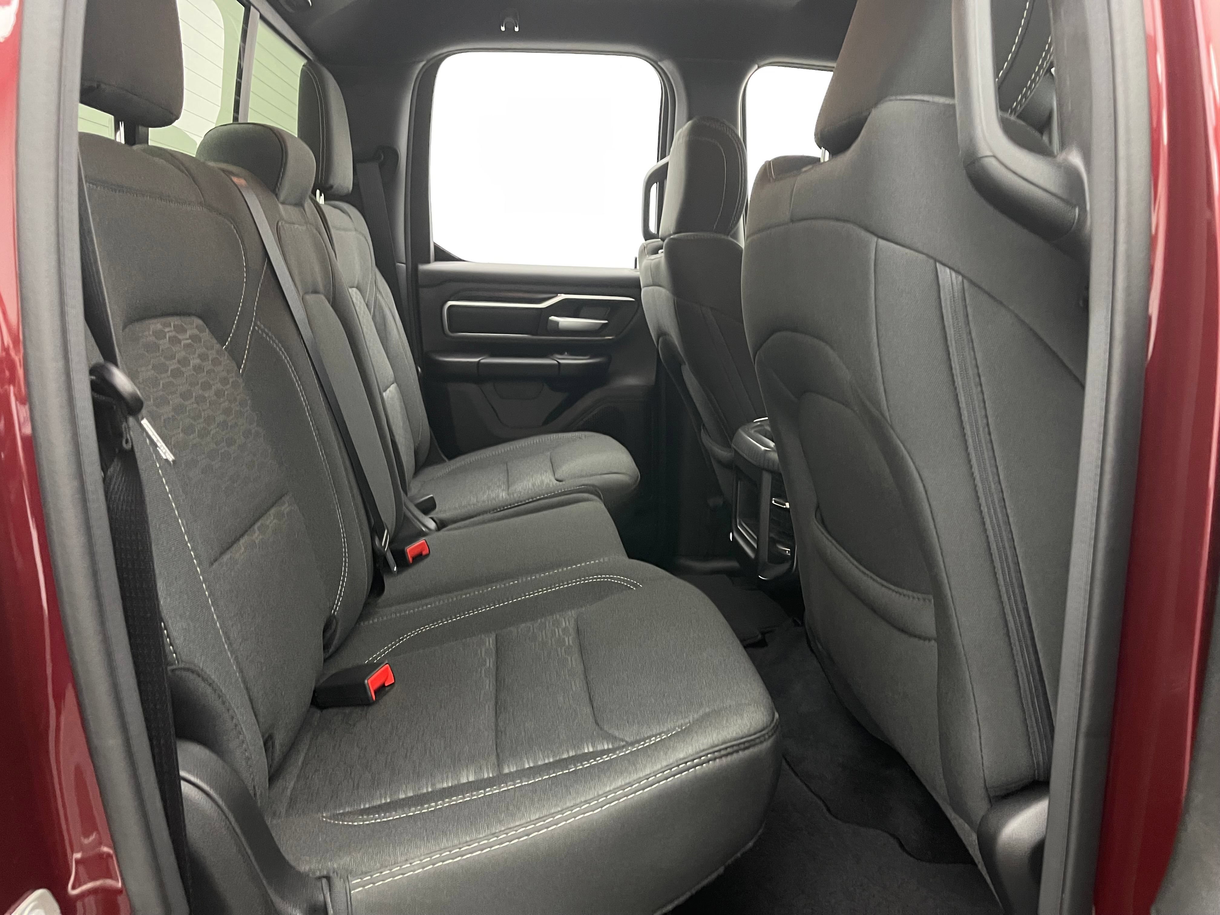 Used 2025 RAM 1500 Big Horn AWD/4WD image 35