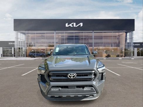 Used 2024 Toyota Tacoma SR5 image 3