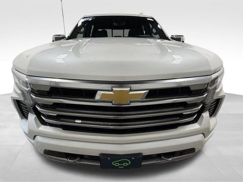 Certified 2023 Chevrolet Silverado 1500 High Country w/ Technology Package AWD/4WD image 2