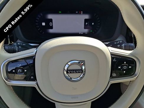 Certified 2024 Volvo XC60 B5 Plus w/ Climate Package AWD/4WD image 23