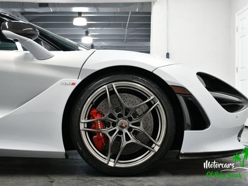 Used 2018 McLaren 720S RWD image 64