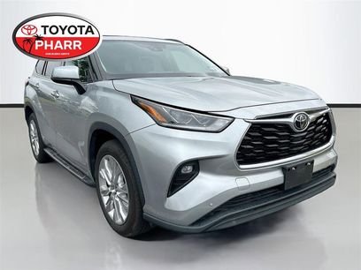 Used 2022 Toyota Highlander Limited