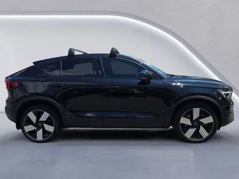 Certified 2023 Volvo C40 P8 Recharge Ultimate AWD/4WD image 3