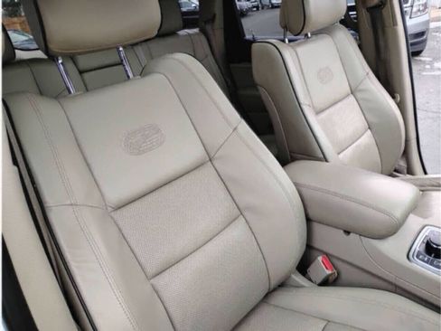 Used 2018 Jeep Grand Cherokee Overland AWD/4WD image 35