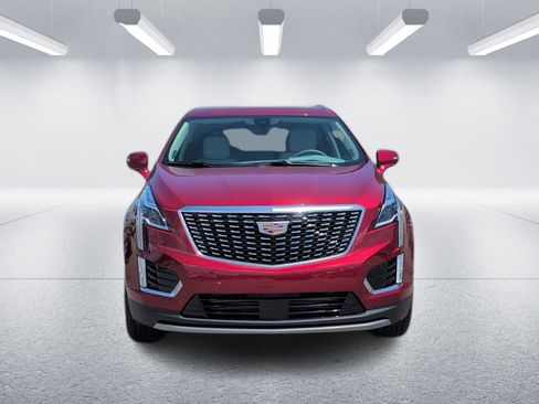 New 2026 Cadillac XT5 Premium Luxury w/ Driver Assist Package FWD image 5
