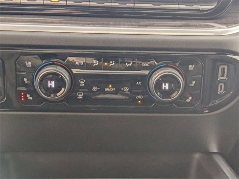 Certified 2024 Chevrolet Silverado 2500 LTZ w/ LTZ Plus Package image 24