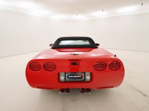 Used 2000 Chevrolet Corvette Convertible w/ Performance Handling Pkg image 4