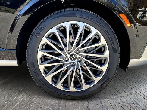 New 2026 Hyundai Palisade Calligraphy AWD/4WD image 13