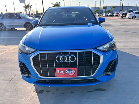 Used 2022 Audi Q3 2.0T Premium image 2