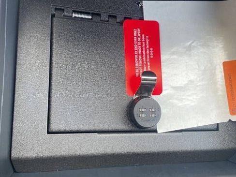 New 2025 Ford Expedition Platinum w/ Stealth Appearance Package image 23