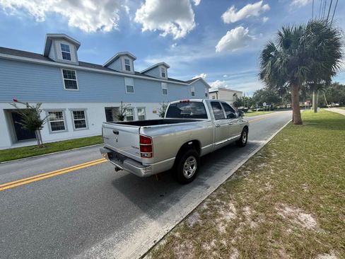Used 2004 Dodge Ram 1500 Truck SLT RWD image 5